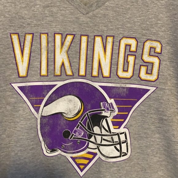 Minnesota Vikings NFL Team Apparel Tee NWT - Picture 11 of 16